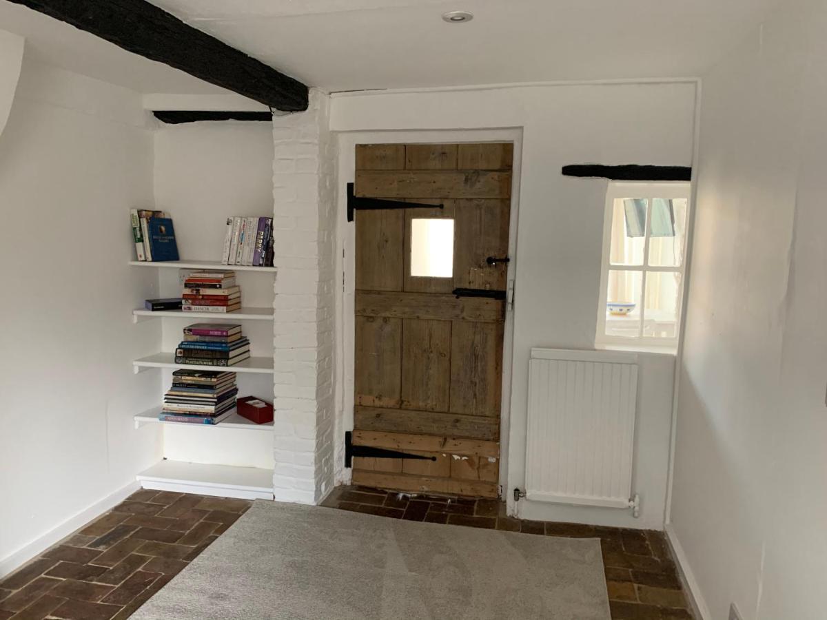 Bell Cottage ميلدنهال المظهر الخارجي الصورة