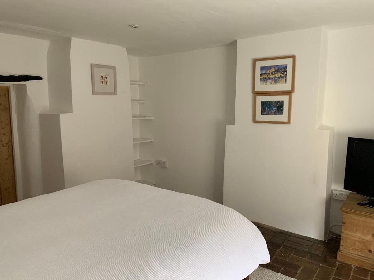 Bell Cottage ميلدنهال المظهر الخارجي الصورة