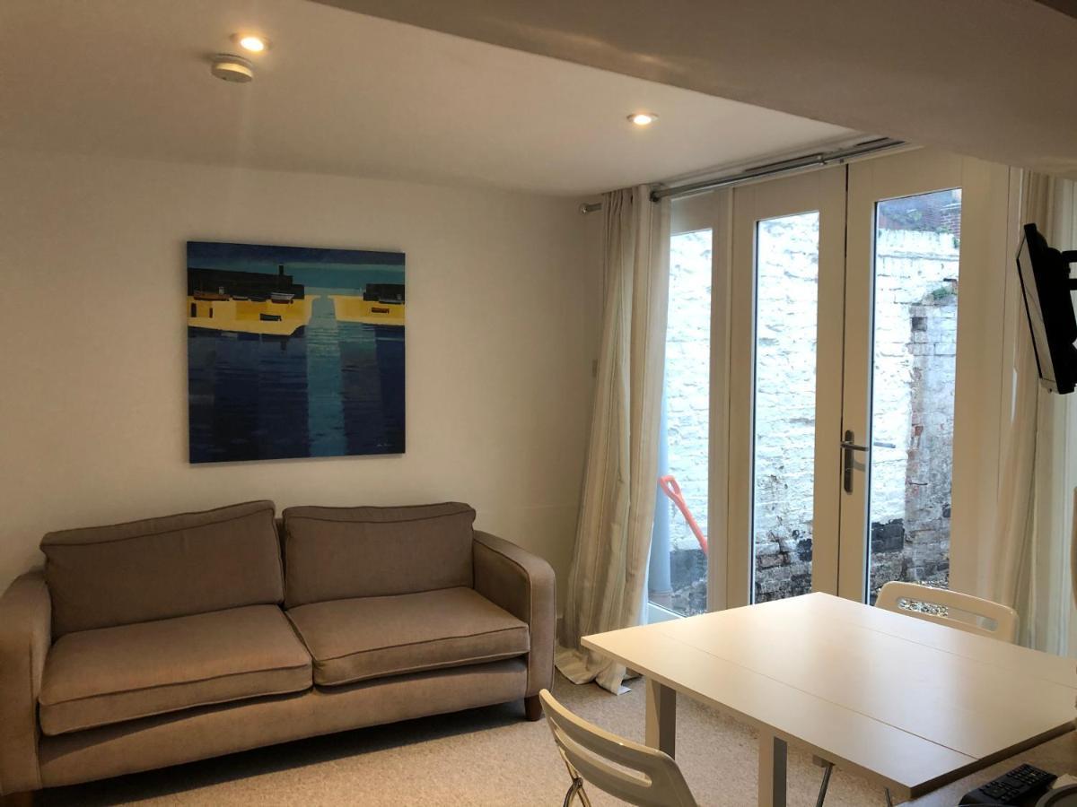 Bell Cottage ميلدنهال المظهر الخارجي الصورة